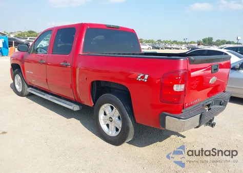 2010 Chevrolet Silverado 1500 Lt z USA, uszkodzony, nr VIN 3GCRKSE36AG107003
